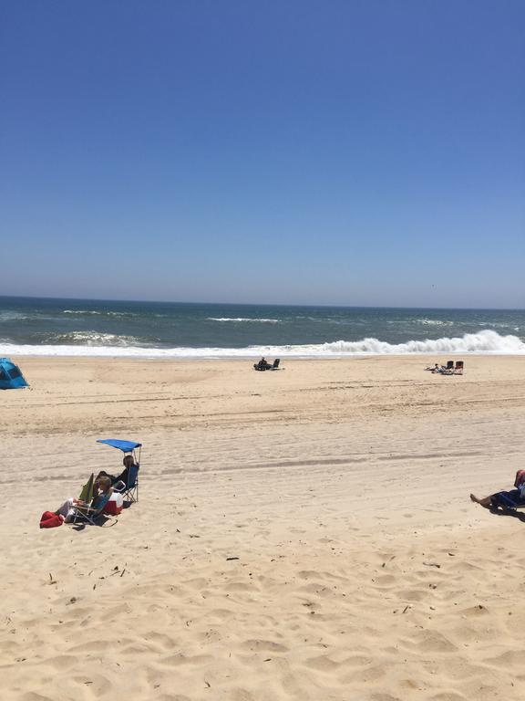 Apartment In Royal Atlantic Beach Resort 몬턱 외부 사진