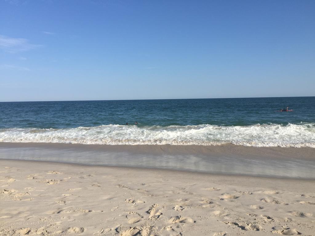 Apartment In Royal Atlantic Beach Resort 몬턱 외부 사진